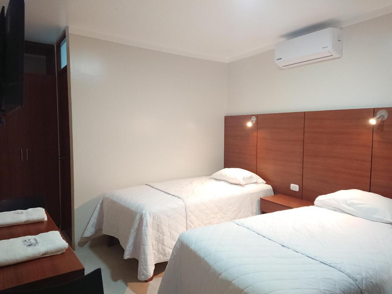 Hotel Cancun Jaén Zewnętrze zdjęcie